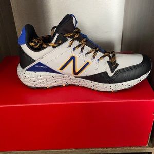 New balance terrain shoes